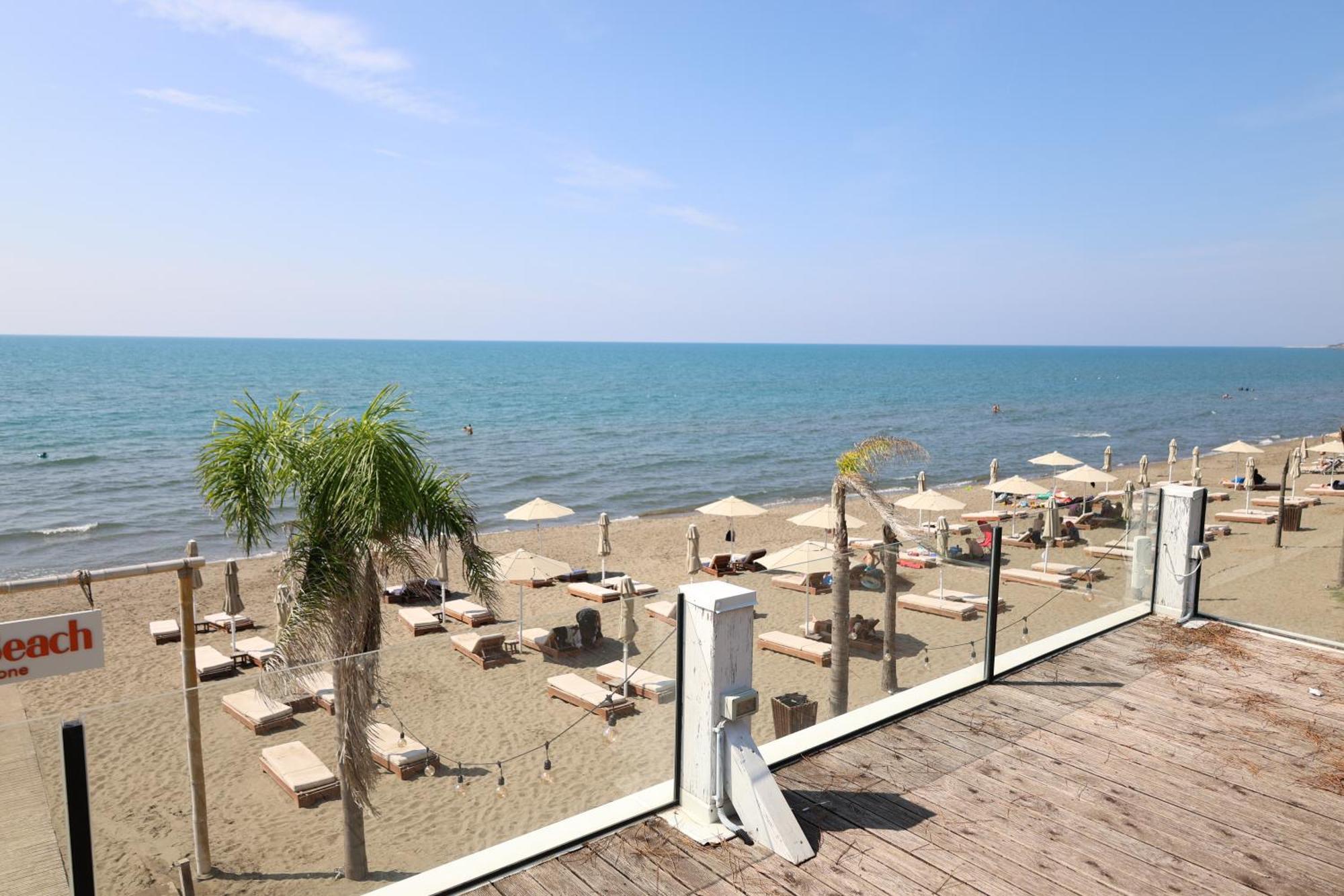 Posh Villa 2 Кавая Екстериор снимка
