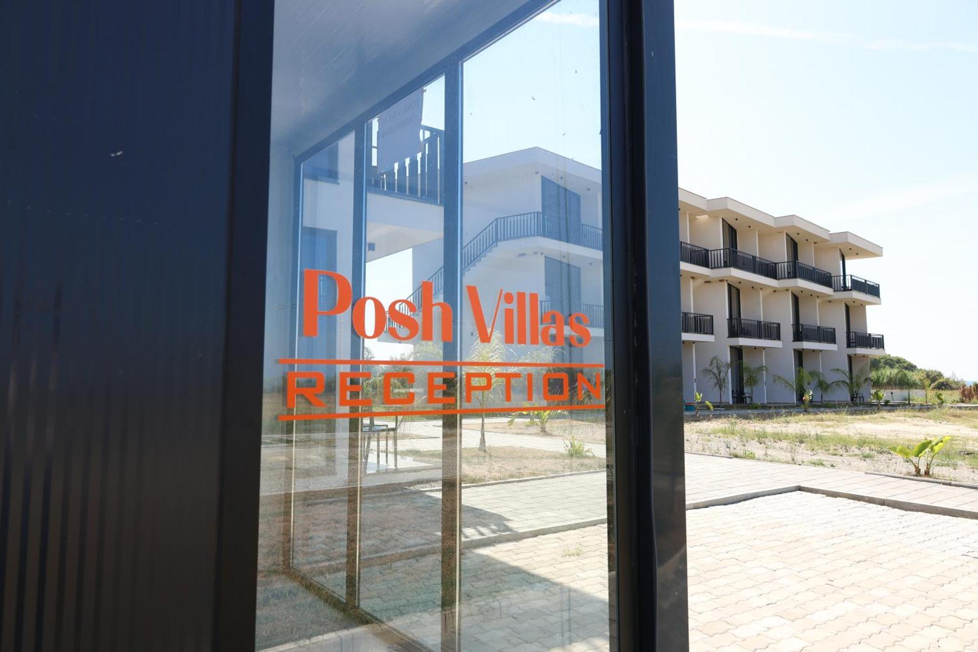 Posh Villa 2 Кавая Екстериор снимка